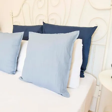 Letmalaga Economy Compas